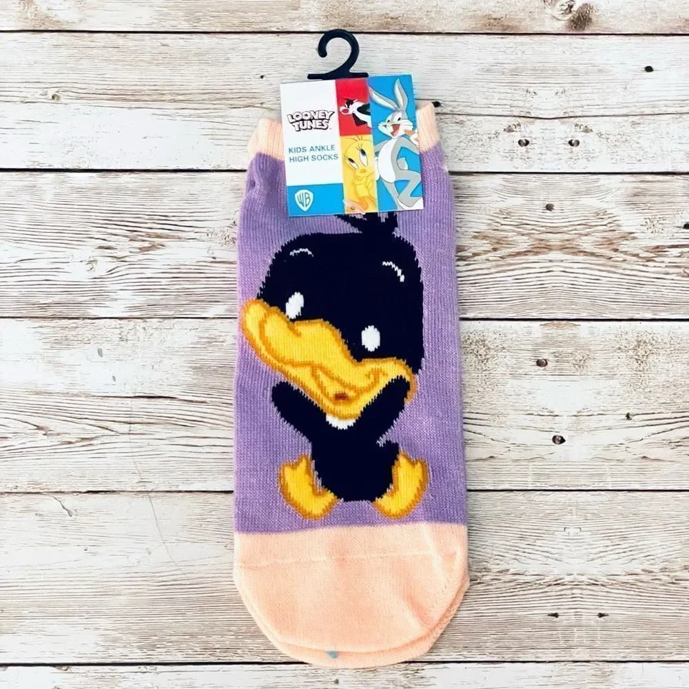 NWT WB  Babies Looney Tunes Kids Girl’s 5 Pack Pink Blue Purple Ankle High Socks